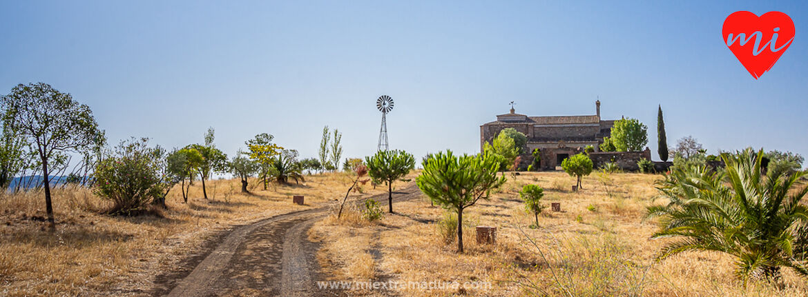 Tesoros ocultos de la Baja Extremadura  Ermita de San Benito  Montemoln