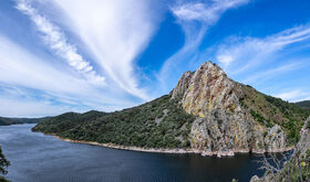 Extremadura biodiversidad y ecoturismo por Monfrage Villuercas y la Siberia