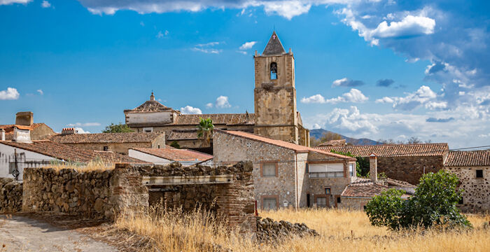 Salvatierra de Santiago. Un alto en el camino y en la historia.