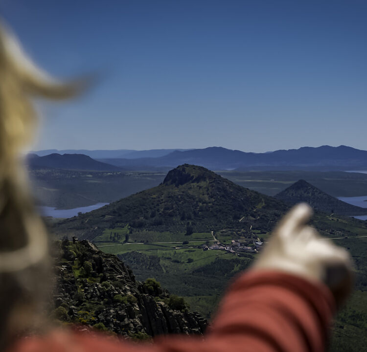 Extremadura por Senderos y Vas Verdes la esencia de lo autntico