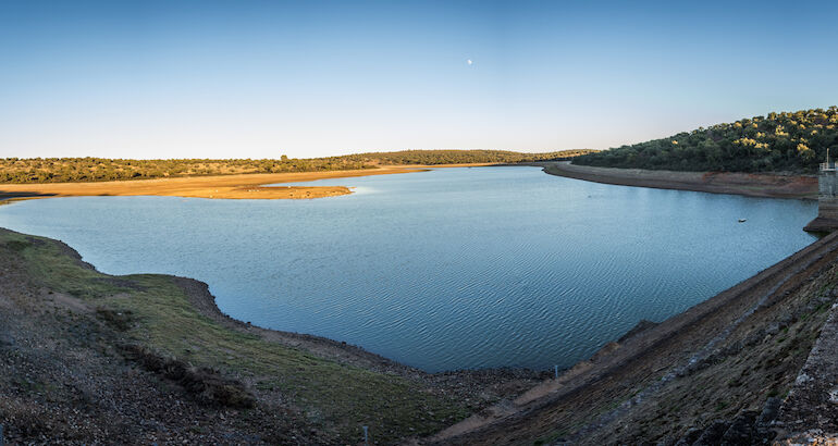 Cornalvo agua naturaleza e historia