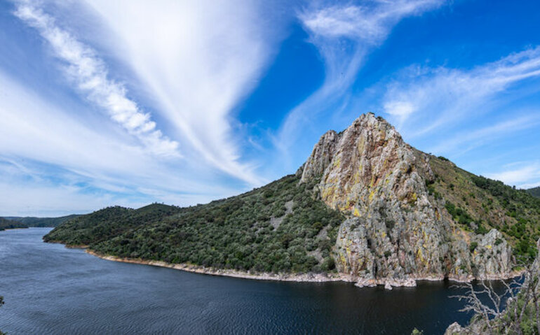 Extremadura biodiversidad y ecoturismo por Monfrage Villuercas y la Siberia