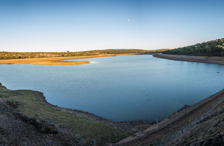 Cornalvo agua naturaleza e historia