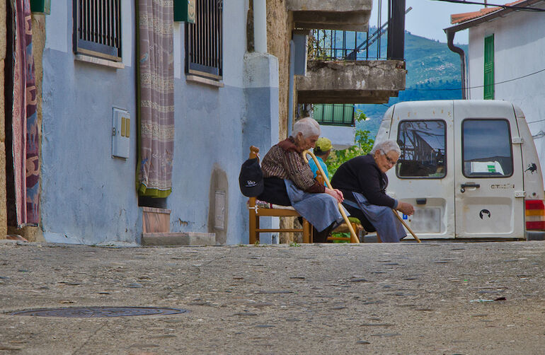 Santibez el Alto fortaleza de Gata