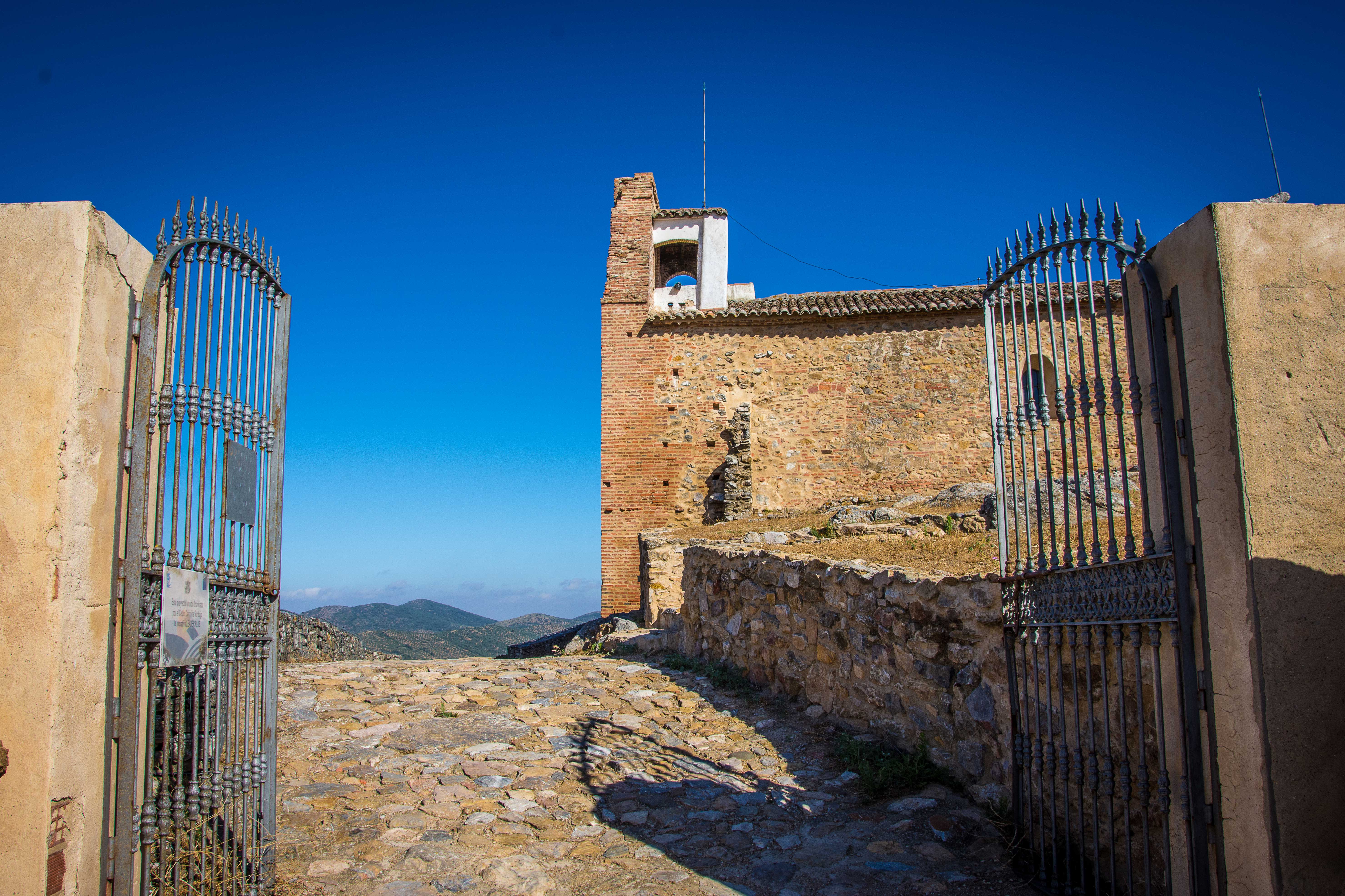 alcazaba de reina