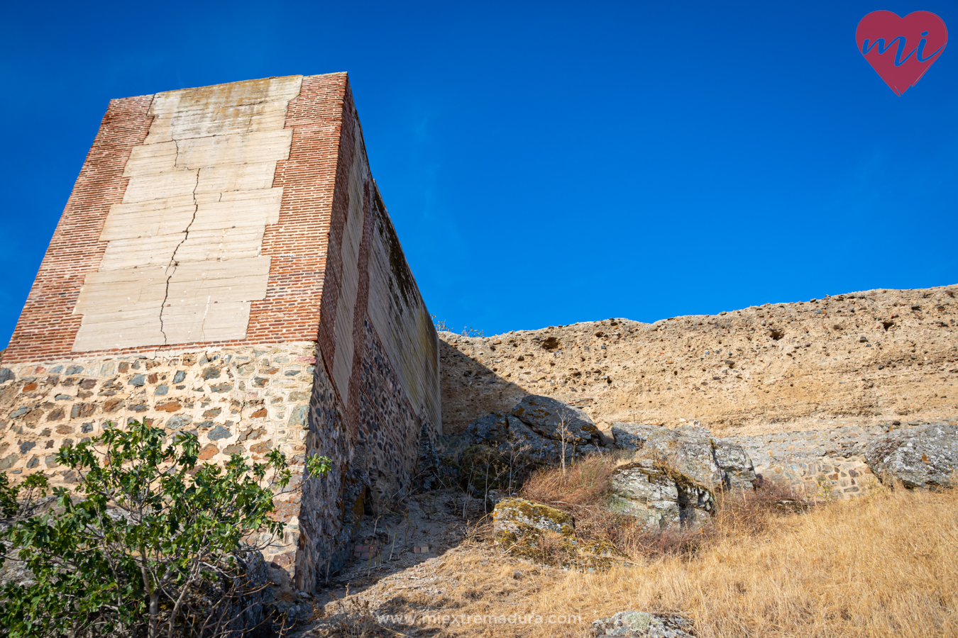 Castillo-alcazaba-fortaleza-Montemolin