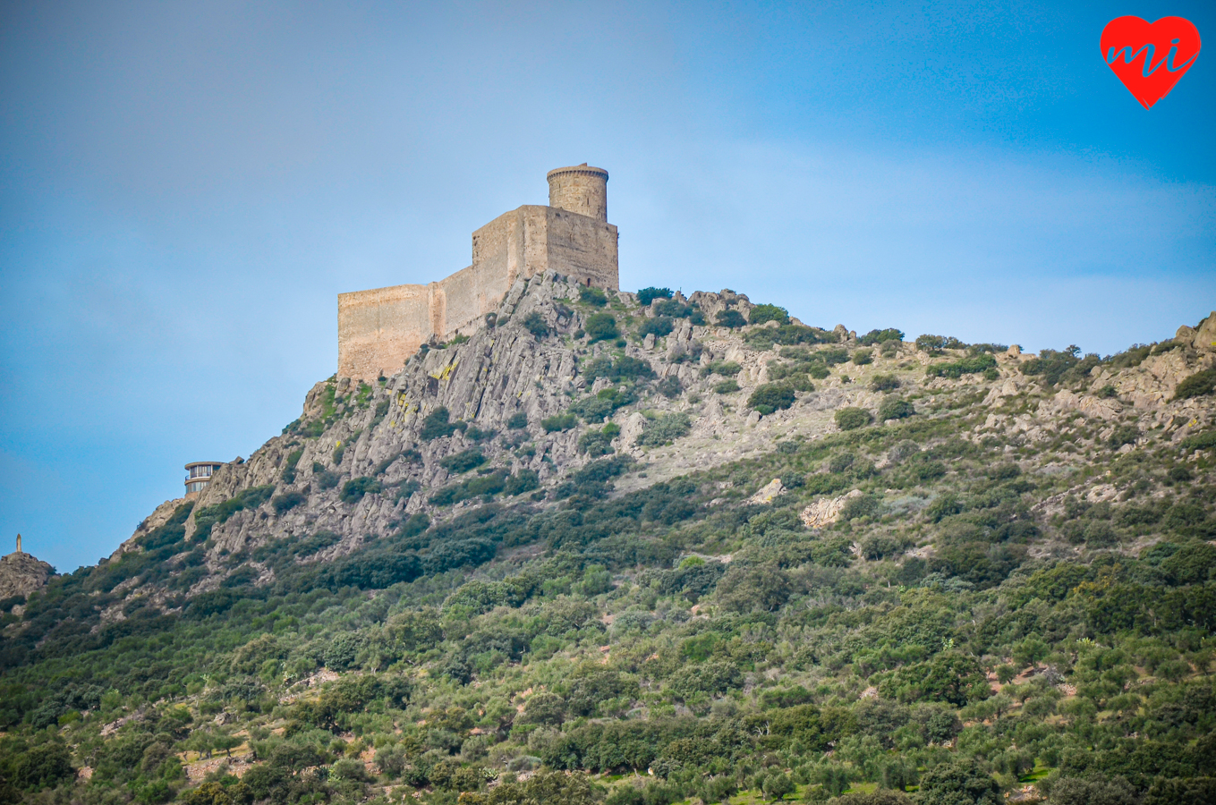 Castillo-Puebla-Alcocer-Cerro-Masatrigo