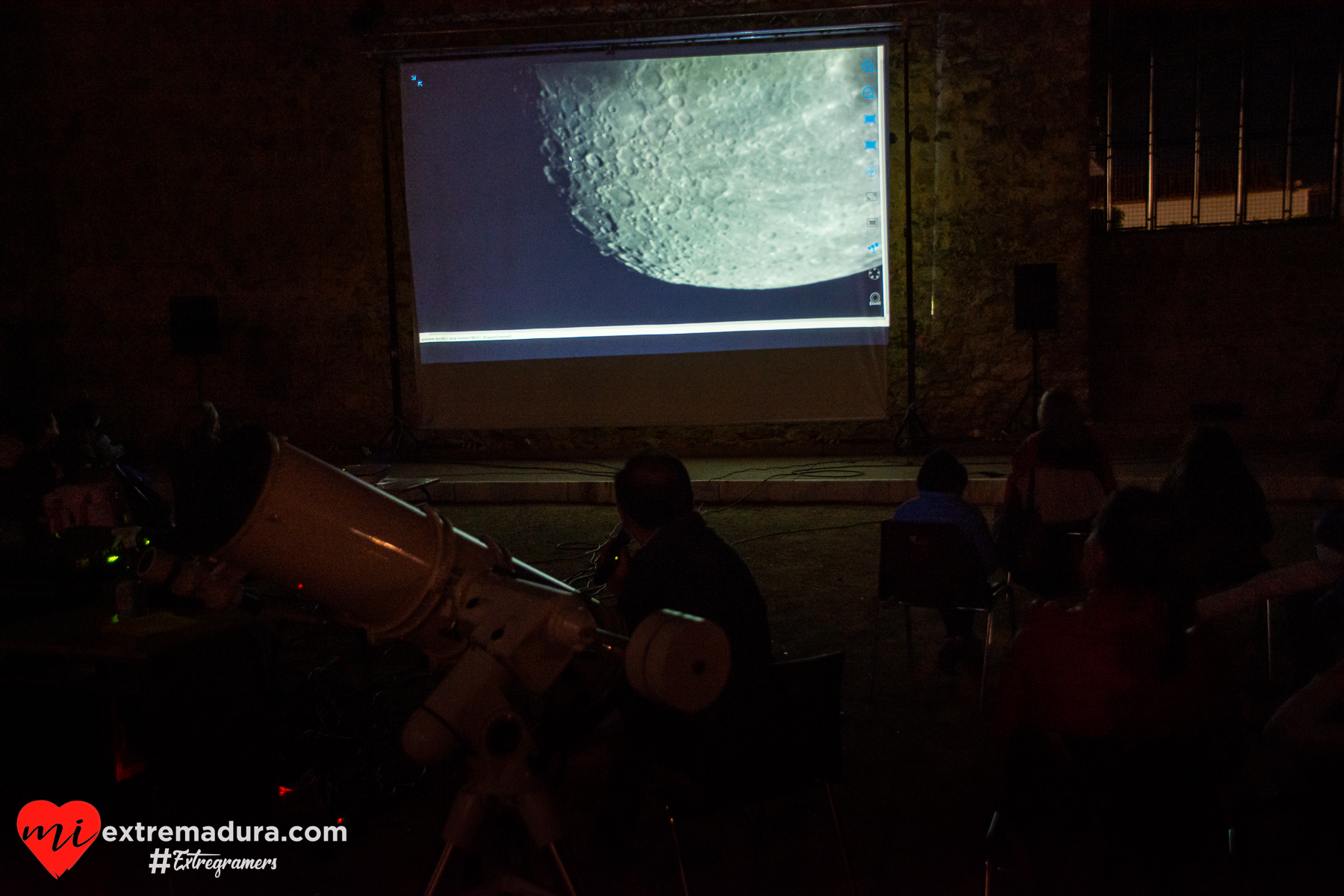 Noche Internacional Luna 2020 Llerena