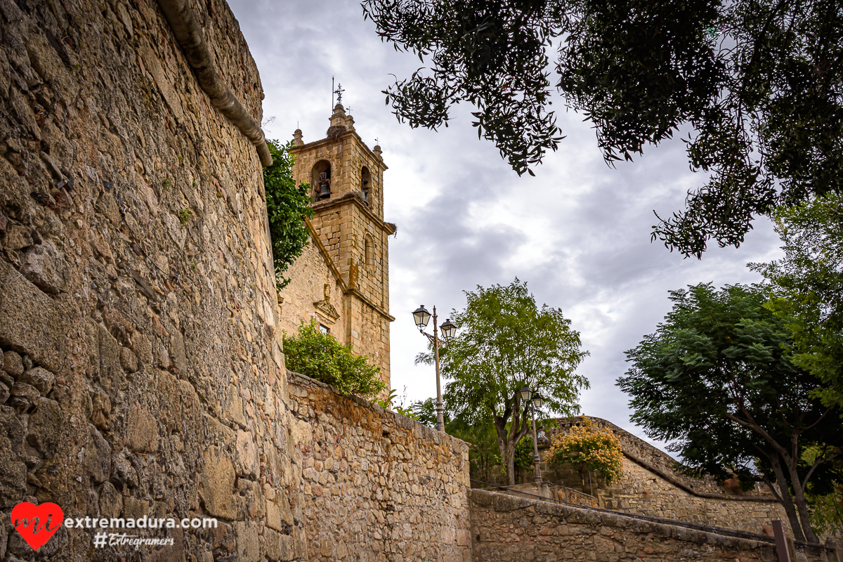 Valencia de Alcántara, un paseo con las nubes