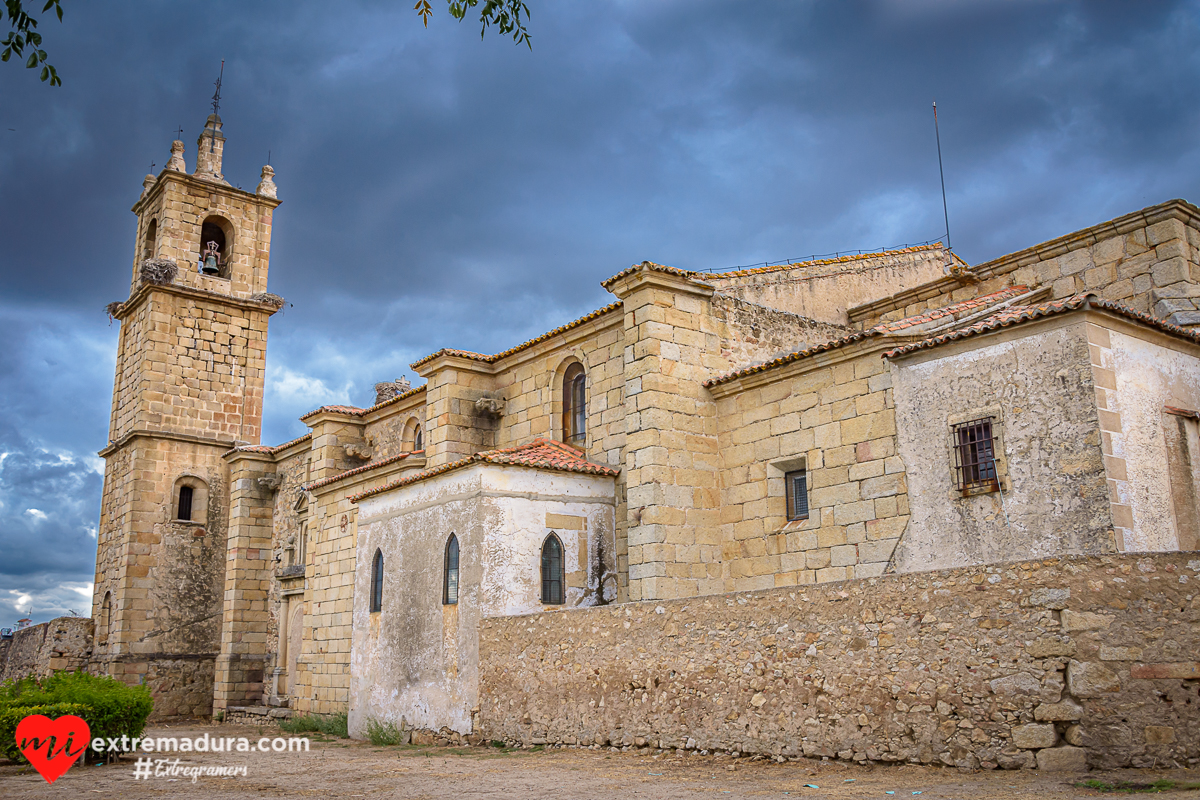 Valencia de Alcántara, un paseo con las nubes