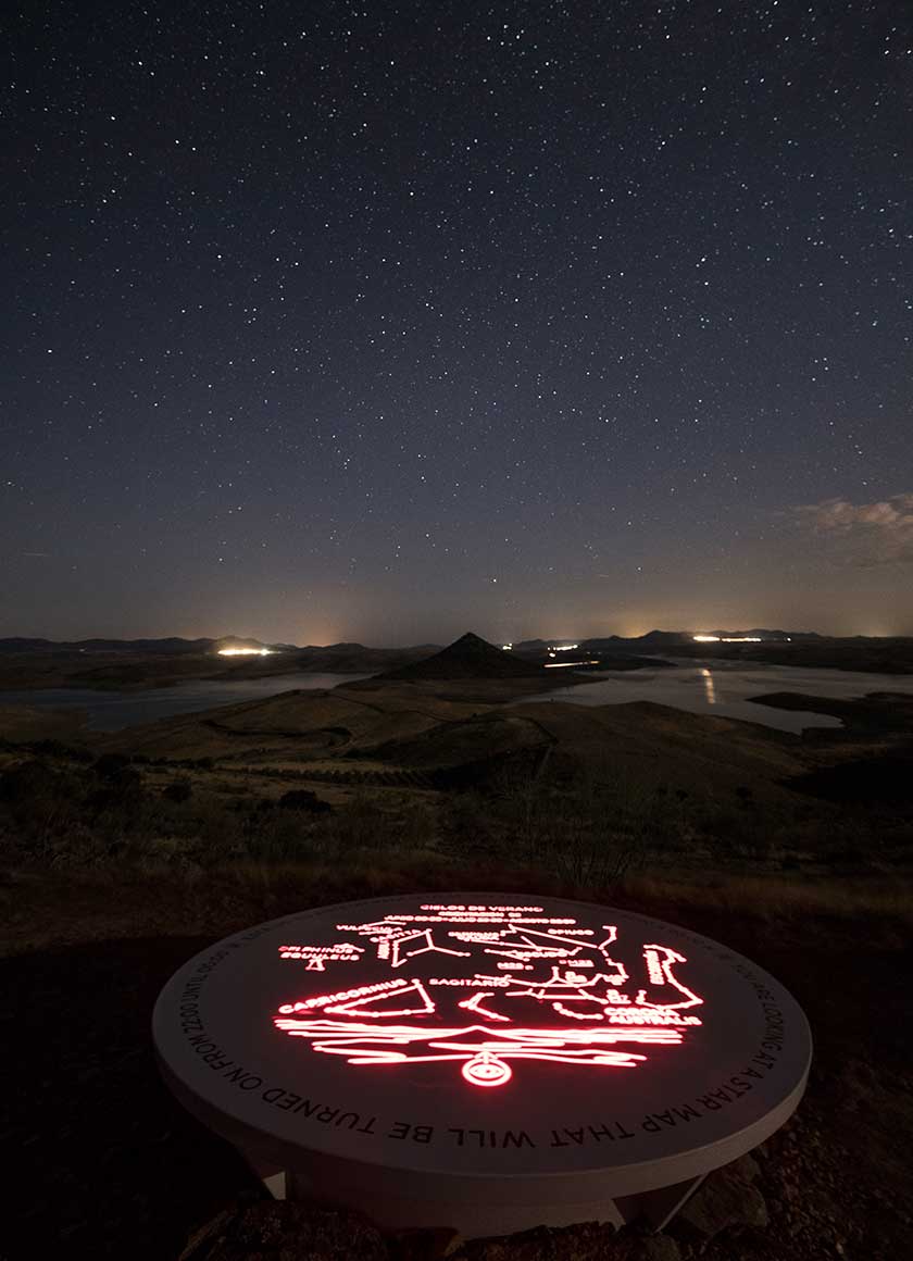 Senderos nocturnos y miradores celestes Extremadura