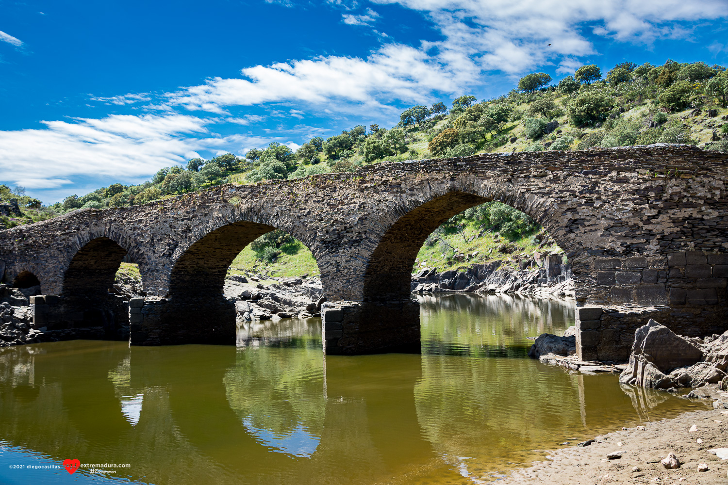 puente viejo fresnedosa