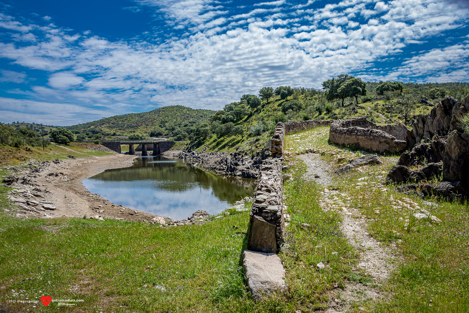 puente viejo fresnedosa