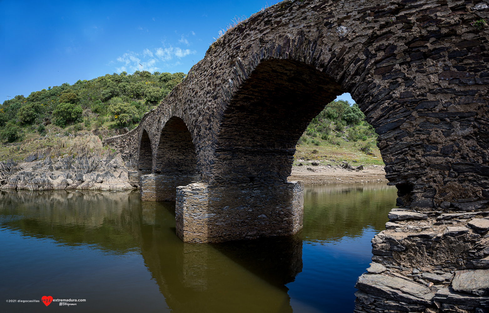 puente viejo fresnedosa