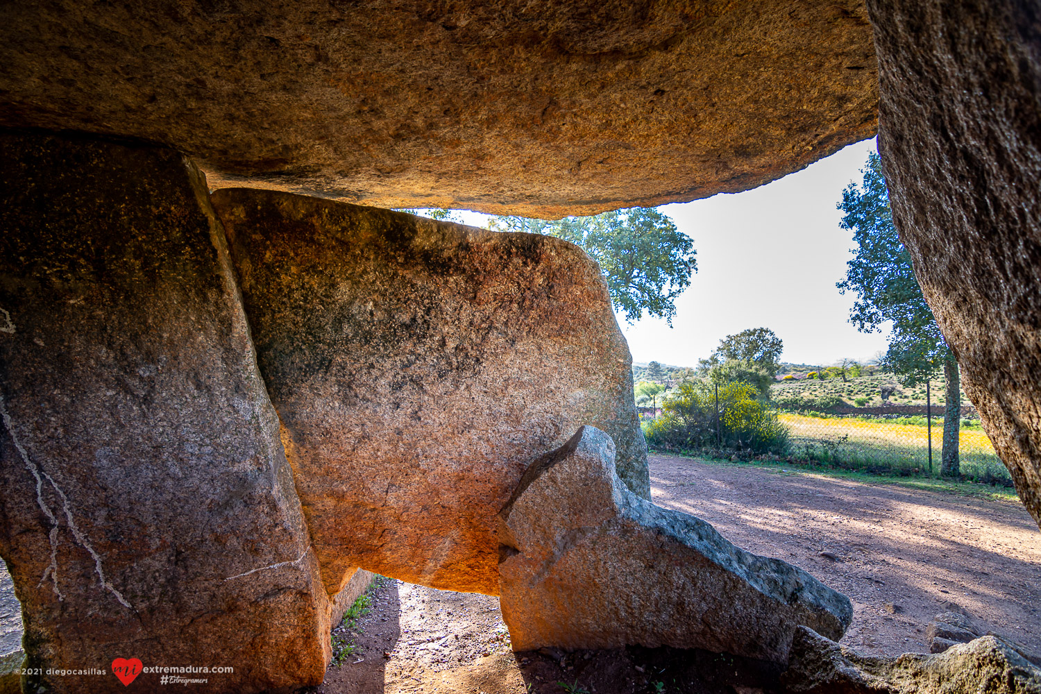 dolmenes valencia de alcantara