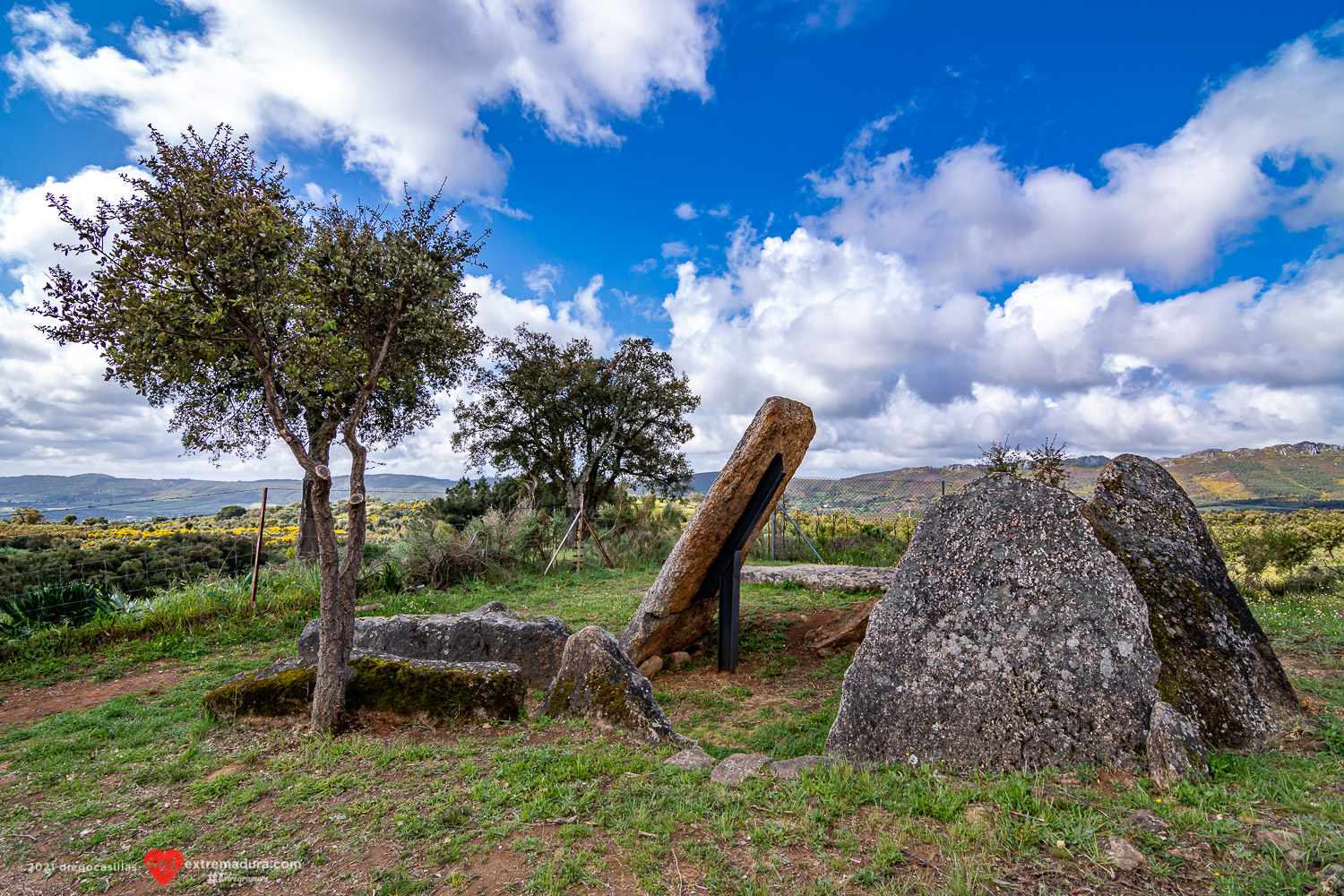 dolmenes valencia de alcantara