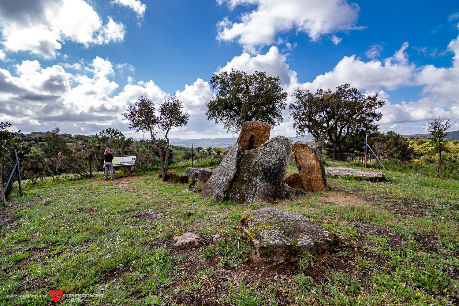 dolmenes valencia de alcantara