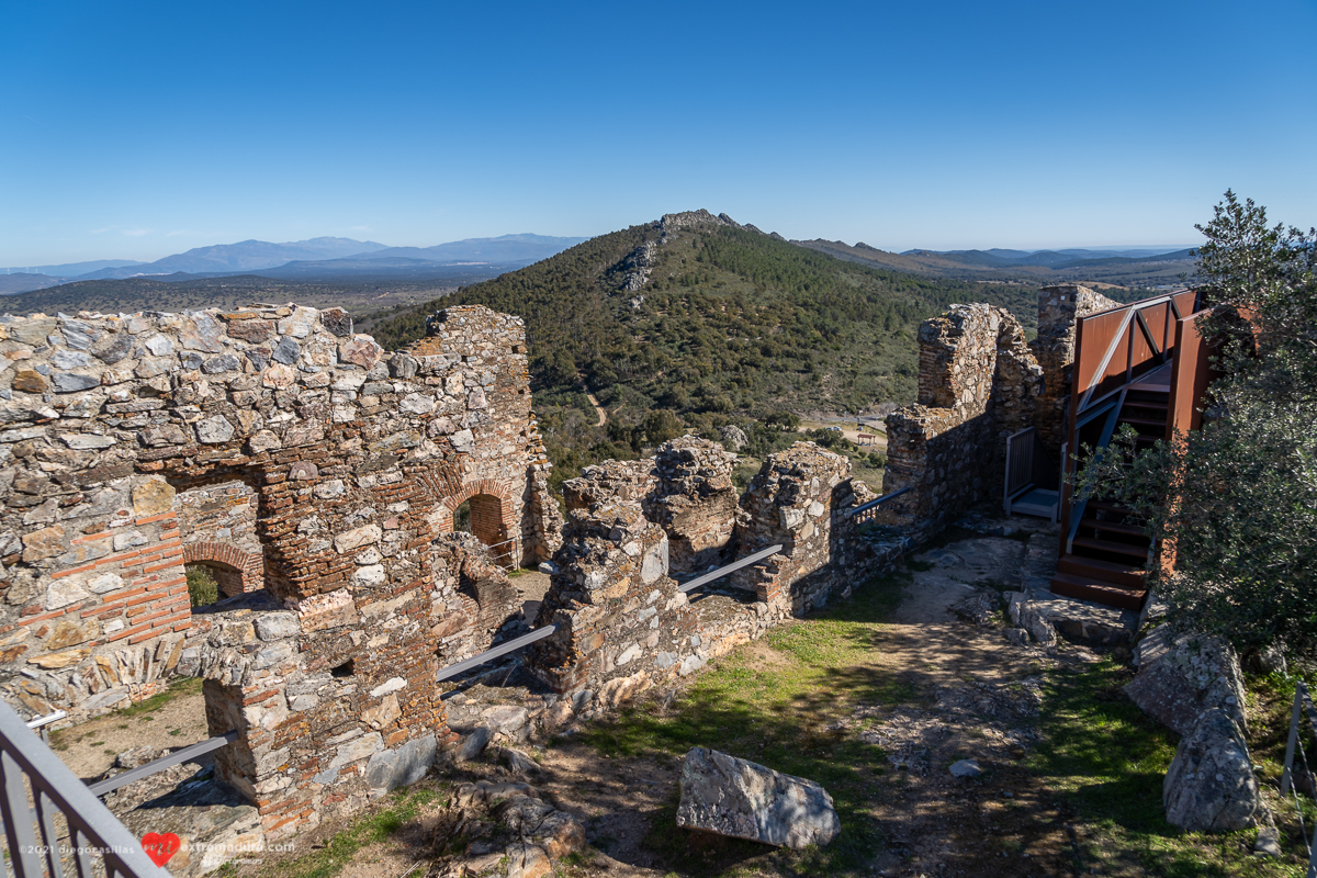 castillo-de-mirabel