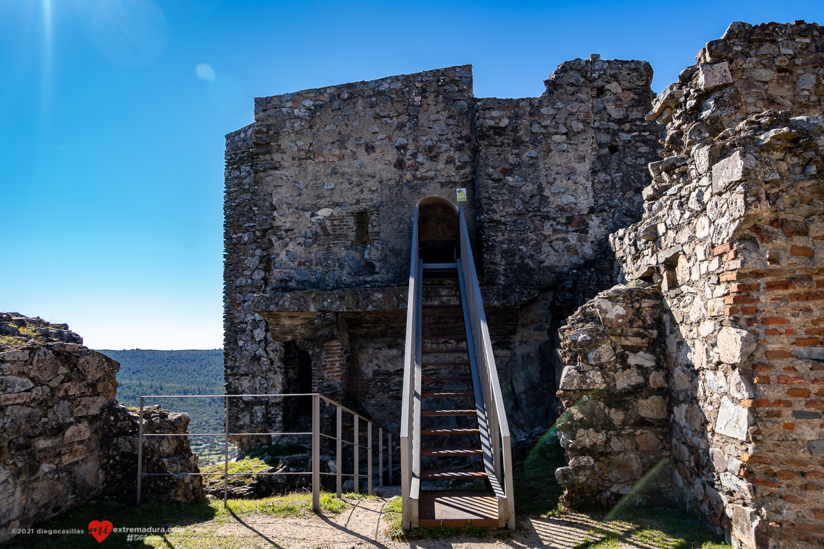 castillo-de-mirabel