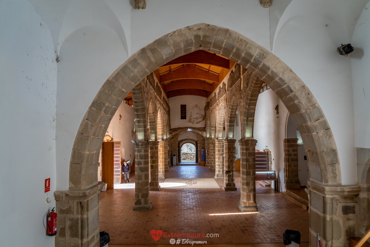 castillo de Burguillos del Cerro