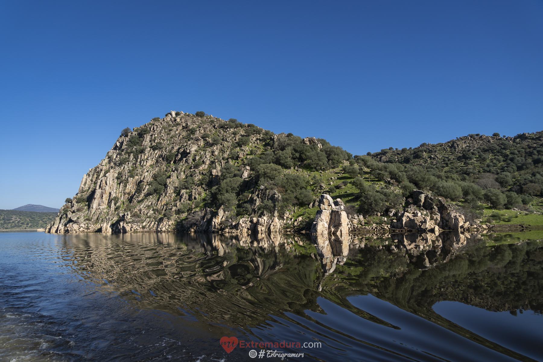 ven a jugar al barco del tajo